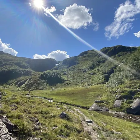 Ovre Furedalen 107 * Norheimsund
